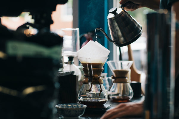 Brewing coffee manually using the pour-over method